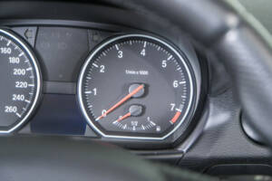 Image 17/50 of BMW 125i (2008)