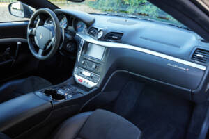 Immagine 29/50 di Maserati GranTurismo S (2010)