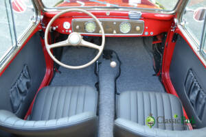 Image 32/50 of FIAT 500 C Topolino (1952)