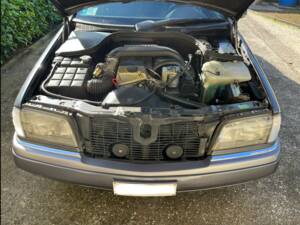 Image 11/11 of Mercedes-Benz C 220 Diesel (1995)