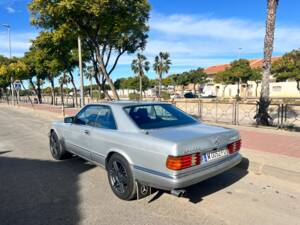 Image 12/77 of Mercedes-Benz 380 SEC (1982)