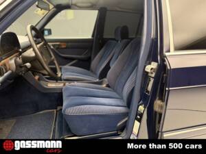 Imagen 12/15 de Mercedes-Benz 500 SE (1990)
