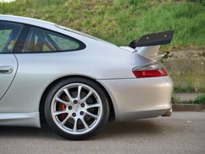 Image 17/27 of Porsche 911 GT3 RS Clubsport (2003)