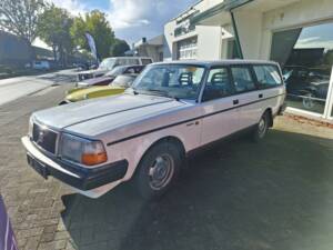 Image 1/11 of Volvo 240 GL (1986)