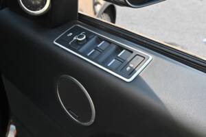 Afbeelding 42/50 van Land Rover Range Rover Vogue TDV6 (2016)