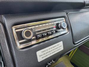 Image 44/100 of Volkswagen T2b Westfalia (1979)