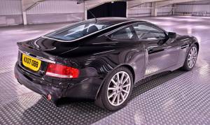 Bild 10/50 von Aston Martin V12 Vanquish S Ultimate Edition (2007)