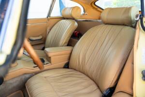 Image 33/78 de Jaguar E-Type (1969)