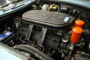 Afbeelding 13/50 van Ferrari 365 GT 2+2 (1968)