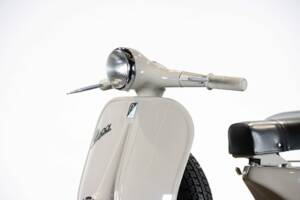 Image 9/50 de Piaggio Vespa 125 (1959)