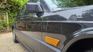 Imagen 18/69 de Mercedes-Benz 190 E 2.3-16 (1985)