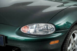 Image 21/50 of Mazda MX-5 1.8 (2000)