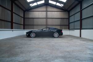 Image 33/50 de Aston Martin V12 Vanquish (2004)