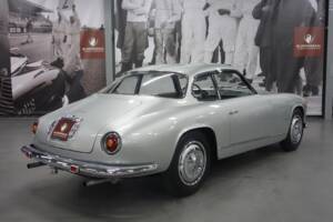 Image 13/80 of Lancia Flaminia Sport 3C 2.8 Zagato (1963)
