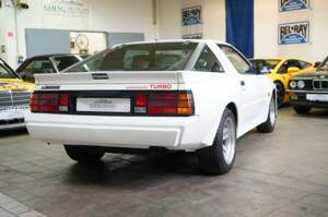 Image 18/55 of Mitsubishi Starion (1989)