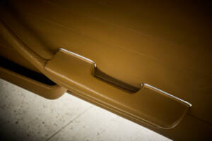 Imagen 75/99 de Mercedes-Benz 300 SL (1987)