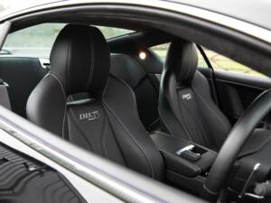 Bild 39/50 von Aston Martin DBS (2010)
