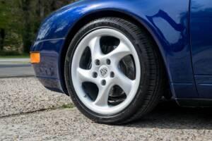 Afbeelding 21/44 van Porsche 911 Carrera (1994)
