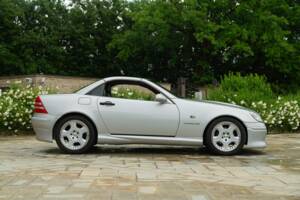 Obraz 9/50 pojazdu Mercedes-Benz SLK 230 Kompressor (1997)