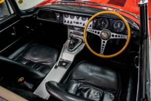 Image 2/29 de Jaguar Type E 3.8 (1961)
