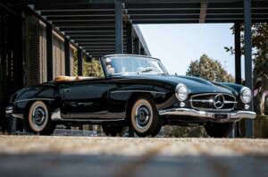 Image 13/42 of Mercedes-Benz 190 SL (1961)