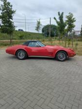 Image 6/8 of Chevrolet Corvette Stingray (1975)