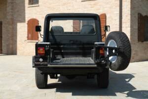 Image 9/50 of Jeep CJ-8 (1984)