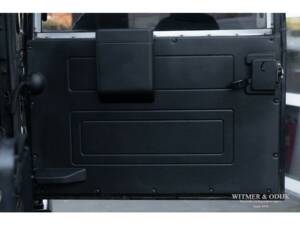 Bild 17/23 von Land Rover Defender 90 (1996)