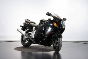 Immagine 6/50 di Suzuki GSX Hayabusa 1300 (1999)