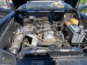 Afbeelding 8/9 van Mercedes-Benz 220 SE b (1964)