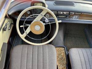 Image 6/16 de Mercedes-Benz 220 b (1964)