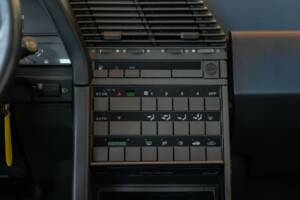 Image 33/50 de Alfa Romeo 164 2.0i V6 Turbo (1992)