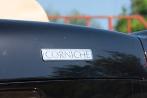 Immagine 42/46 di Rolls-Royce Corniche I (1981)