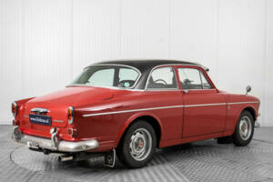 Image 2/50 of Volvo P 121 (1965)
