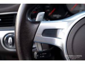 Bild 18/34 von Porsche 911 Carrera 4S (2014)