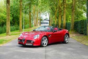 Image 1/50 of Alfa Romeo 8C Spider (2010)
