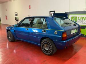 Image 4/50 of Lancia Delta HF Integrale 16V (1994)