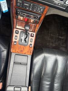 Image 33/49 de Mercedes-Benz 500 SL (1990)