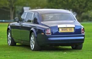 Image 12/50 of Rolls-Royce Phantom VII (2009)