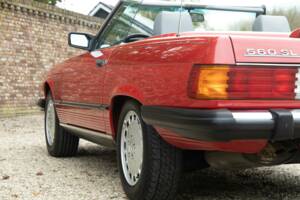 Bild 36/50 von Mercedes-Benz 560 SL (1986)