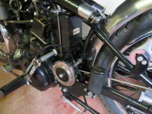 Image 38/50 of Vincent Black Shadow C (1953)