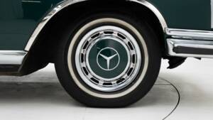 Immagine 11/15 di Mercedes-Benz 280 SE (1970)