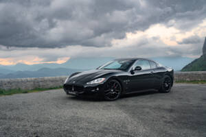 Imagen 1/12 de Maserati GranTurismo S (2011)