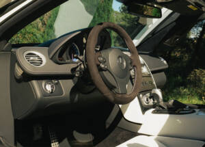 Immagine 13/17 di Mercedes-Benz SLR McLaren (2008)