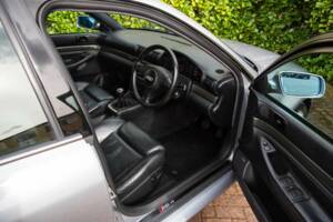 Bild 12/50 von Audi RS4 Avant (2001)