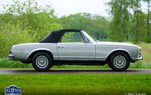 Image 45/49 of Mercedes-Benz 230 SL (1964)