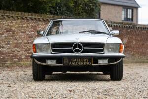 Bild 9/50 von Mercedes-Benz 280 SL (1977)