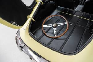Imagen 33/40 de Jaguar E-Type (2+2) (1970)