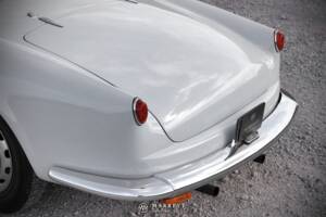 Image 43/70 of Lancia Aurelia B24 Convertible (1957)
