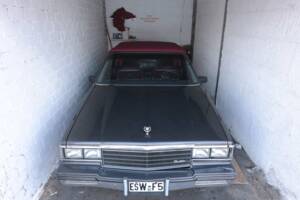 Image 1/23 of Cadillac Convertible de Ville (1986)
